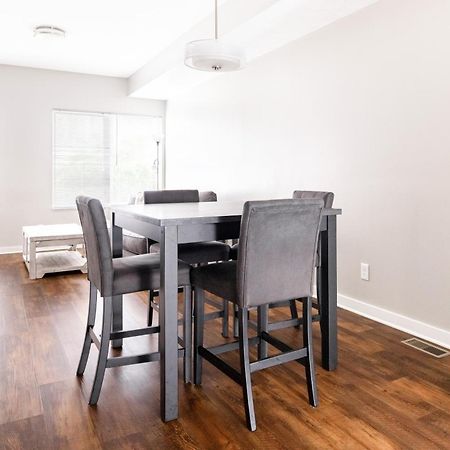 Luxury Downtown Townhome Unit 5 Cleveland Exterior photo