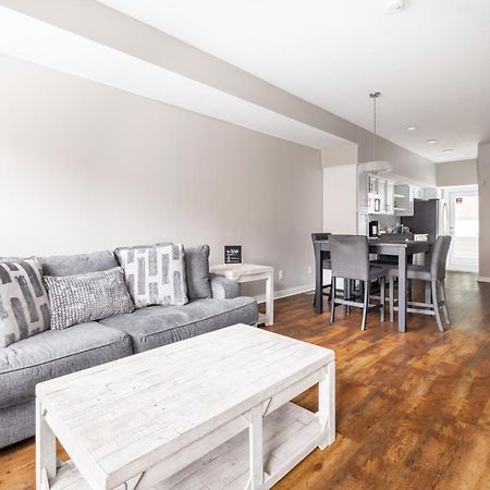 Luxury Downtown Townhome Unit 5 Cleveland Exterior photo